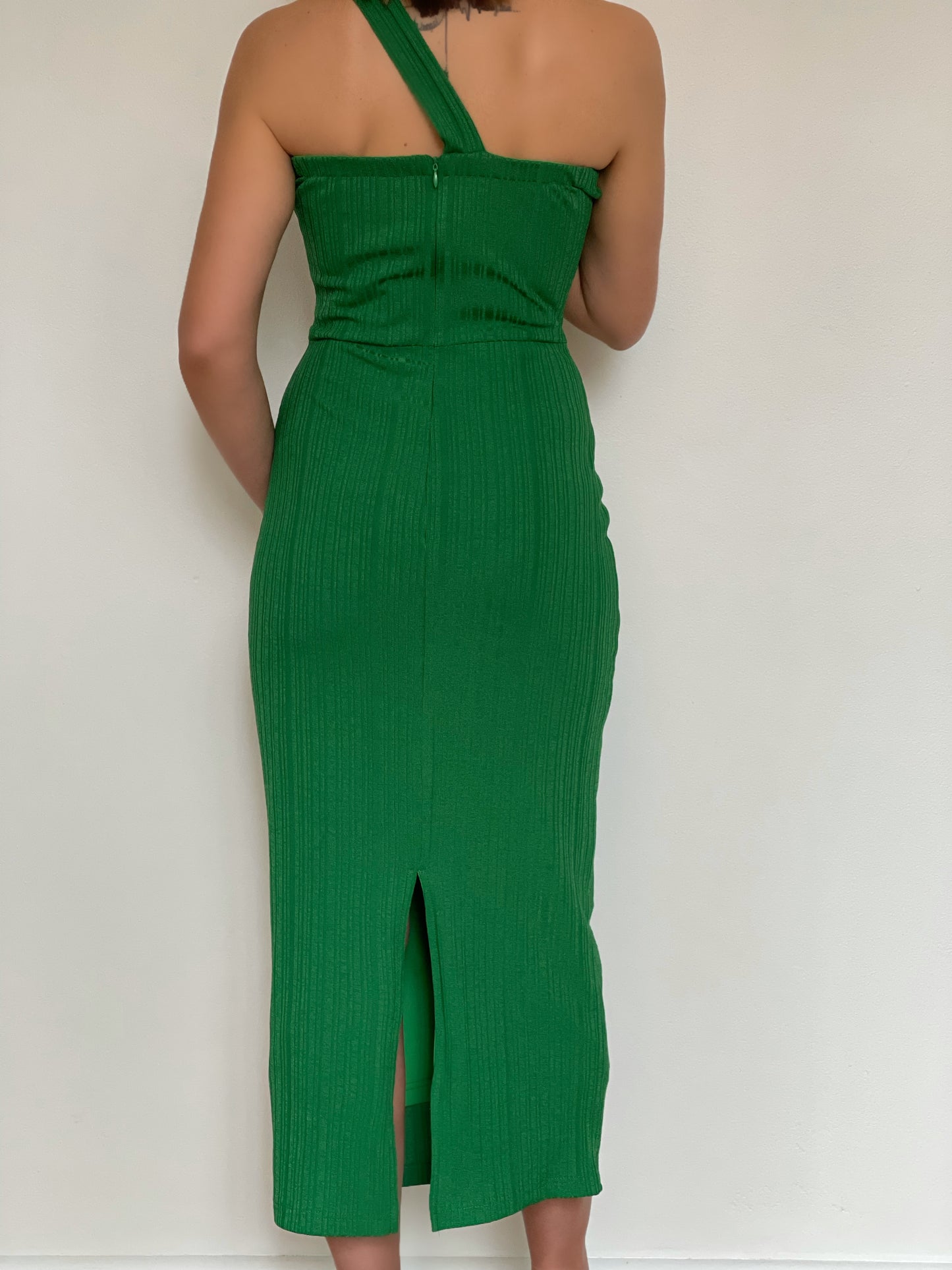 Secretly Posh Clothing - Side Strap Shift Split Dress - Emerald Green 