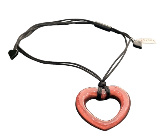 Zsiska - Resin Heart Pendant Necklace - Burgundy 