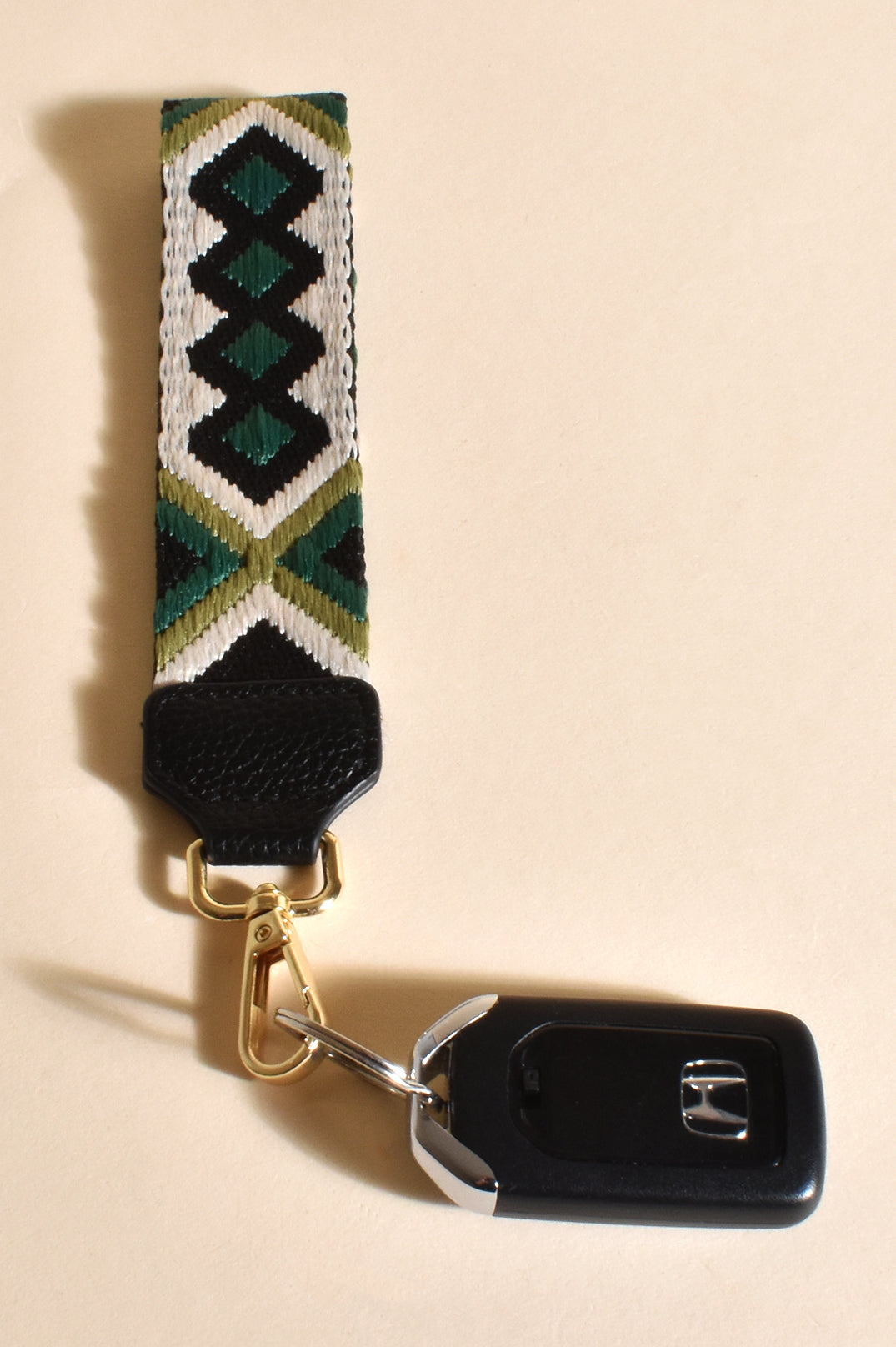 Adorne - Catalina Key Holder - Green 