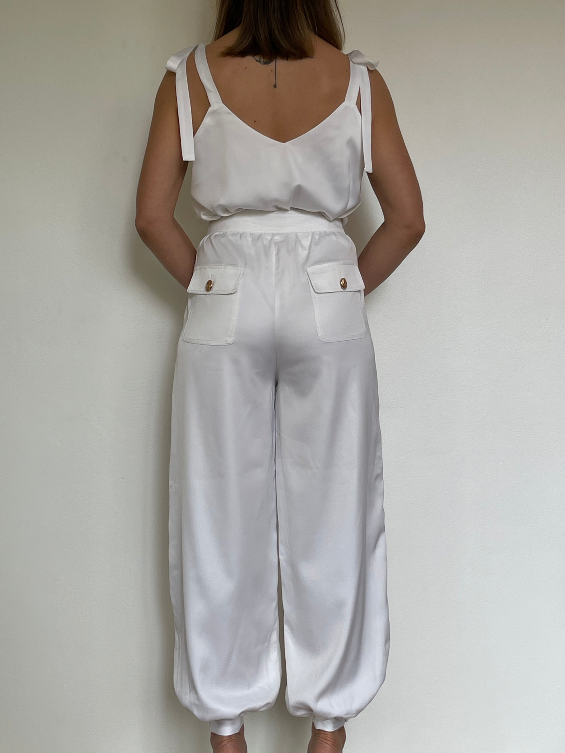 Secretly Posh Clothing - Satin Pant - White / Gold