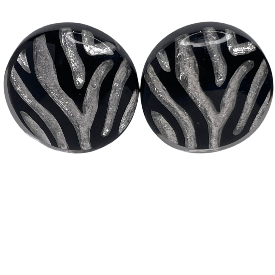 Zsiska - Roundabout Resin Earrings - Black/Sliver